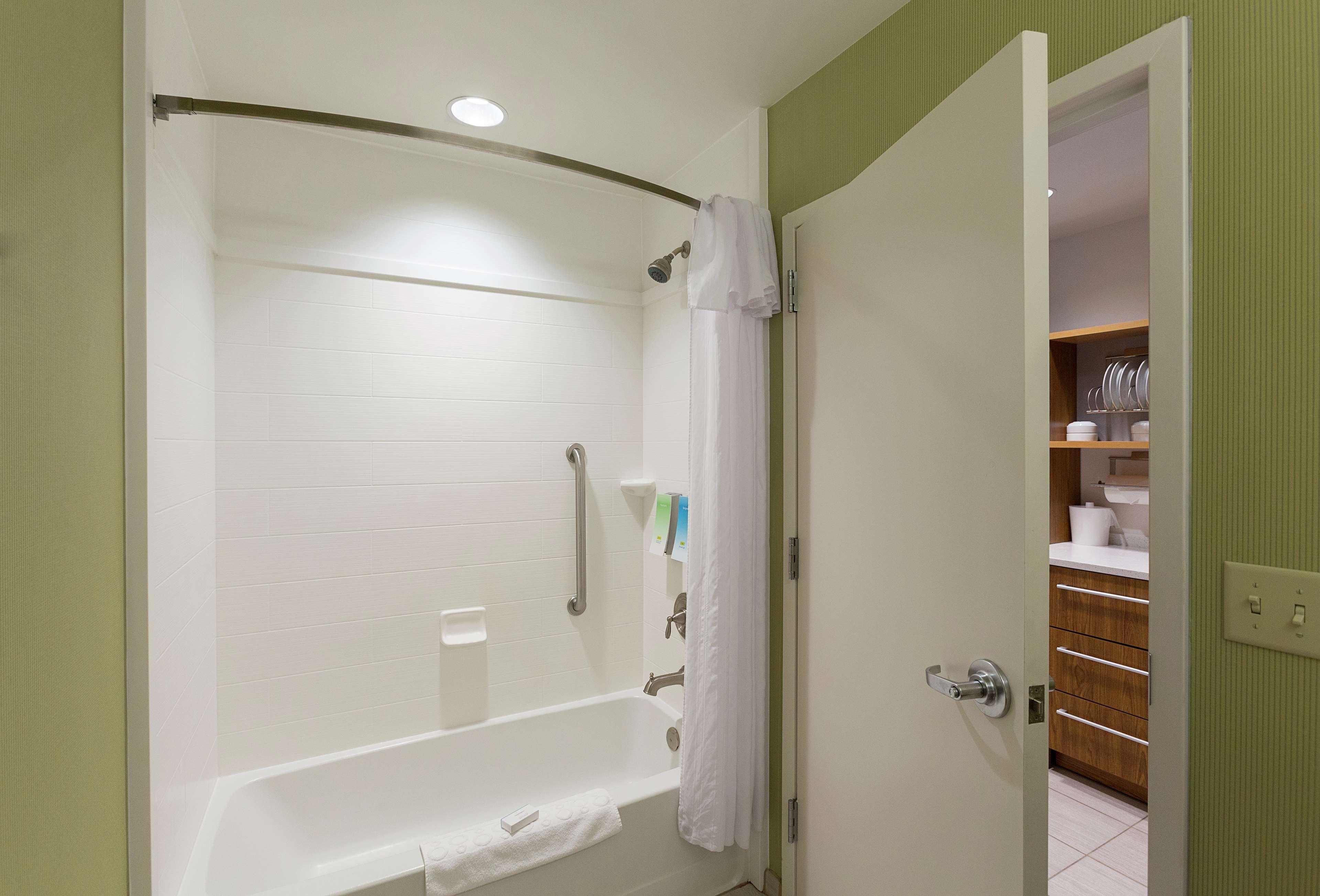 Home2 Suites By Hilton Greenville Airport Exterior foto